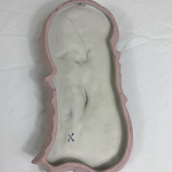 Elegant Vtg Art Nouveau Pink and White Wall Decor Plaque - Picture 6 of 11